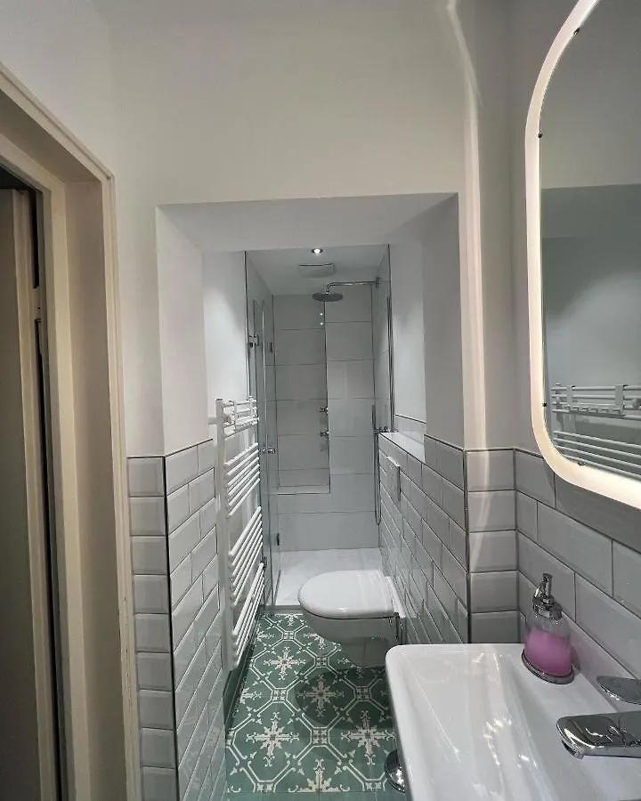 Gaestetraeume Im Viertel بريمين شقة